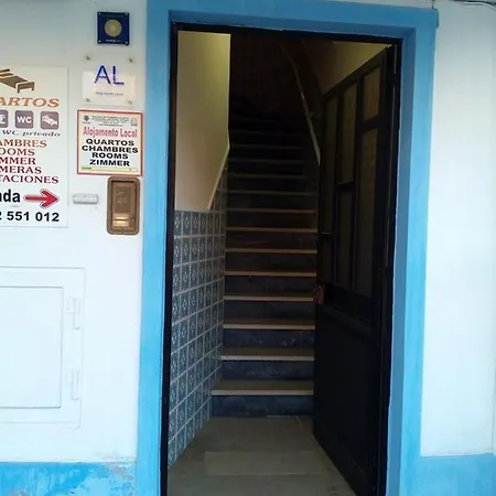 Quartos Madeira Pensión